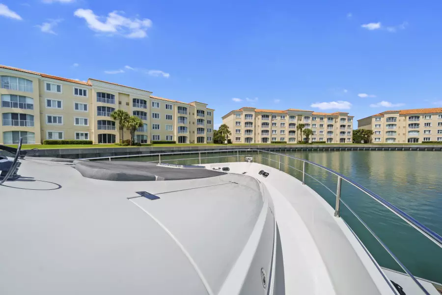 2006 Marquis 65 Pilothouse