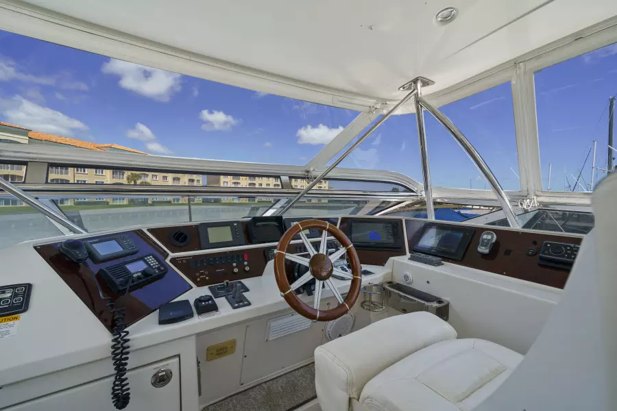 2006 Marquis 65 Pilothouse