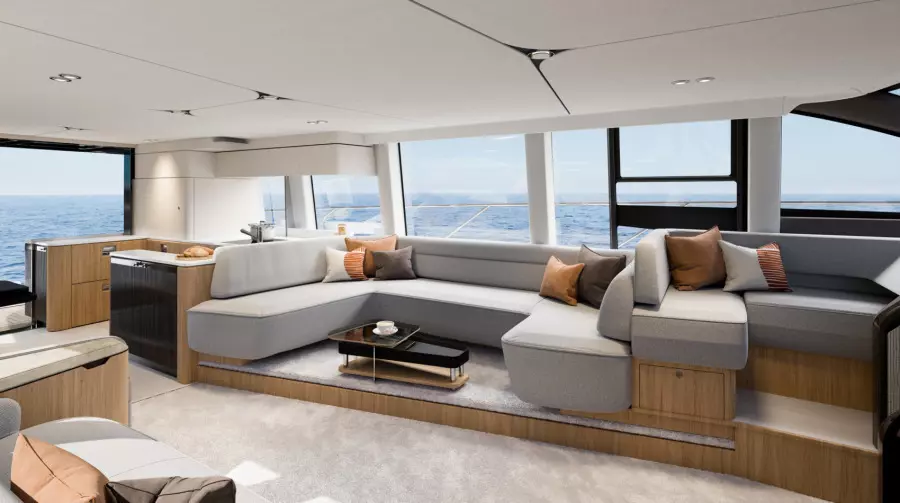 2022 Fairline Squadron 68