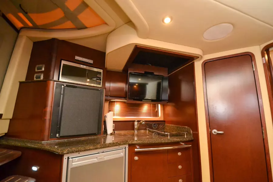 2007 Sea Ray 38 Sundancer