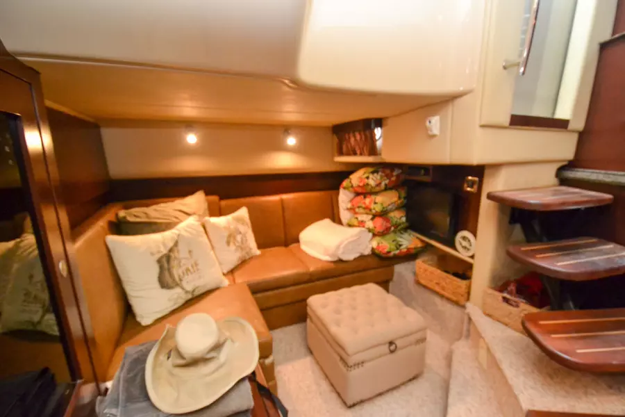 2007 Sea Ray 38 Sundancer