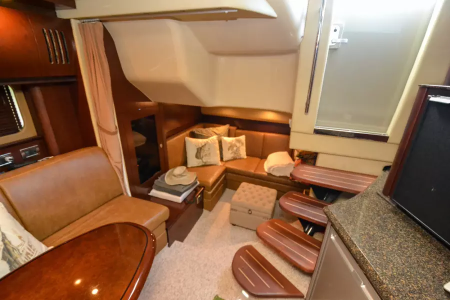 2007 Sea Ray 38 Sundancer