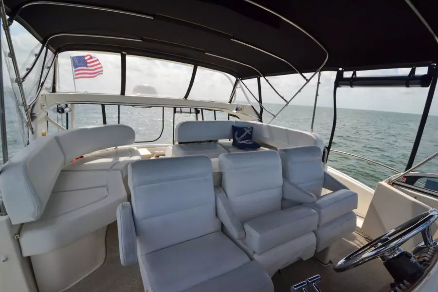 2004 Silverton 43 Motor Yachts