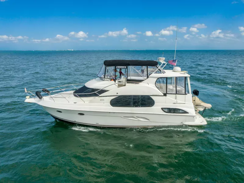 2004 Silverton 43 Motor Yachts