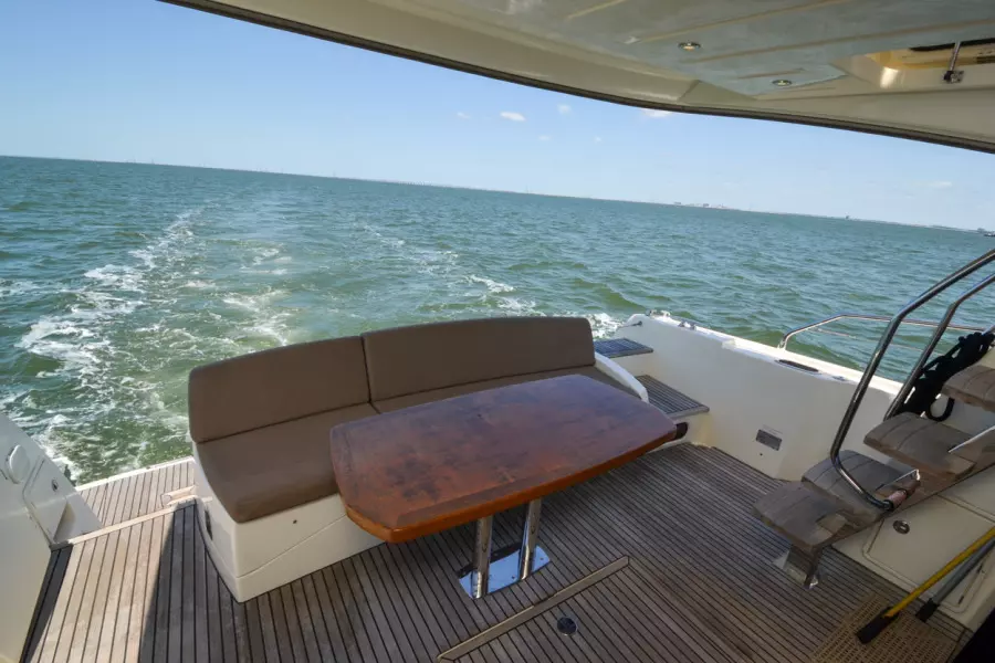 2014 Prestige 500 Fly