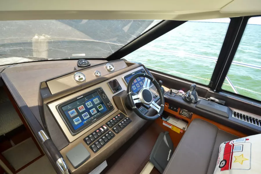 2014 Prestige 500 Fly