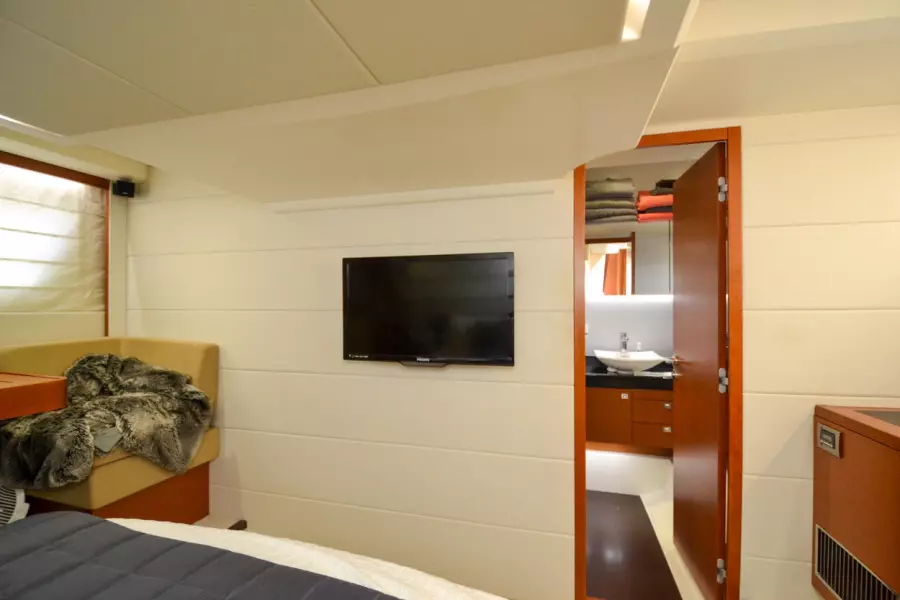 2014 Prestige 500 Fly