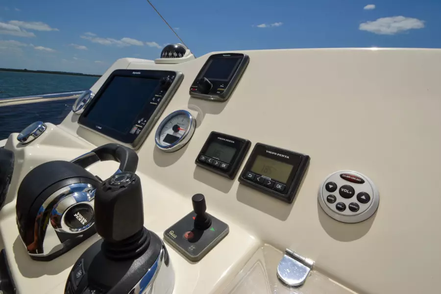 2014 Prestige 500 Fly