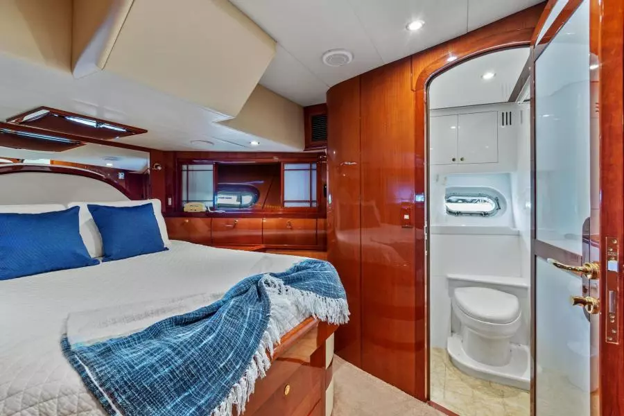 2006 Jefferson Starship Pilothouse