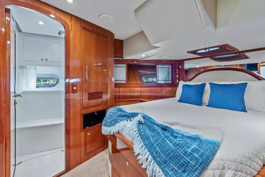 2006 Jefferson Starship Pilothouse