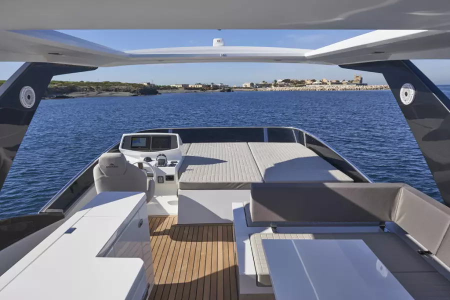 2022 Astondoa 52 Flybridge