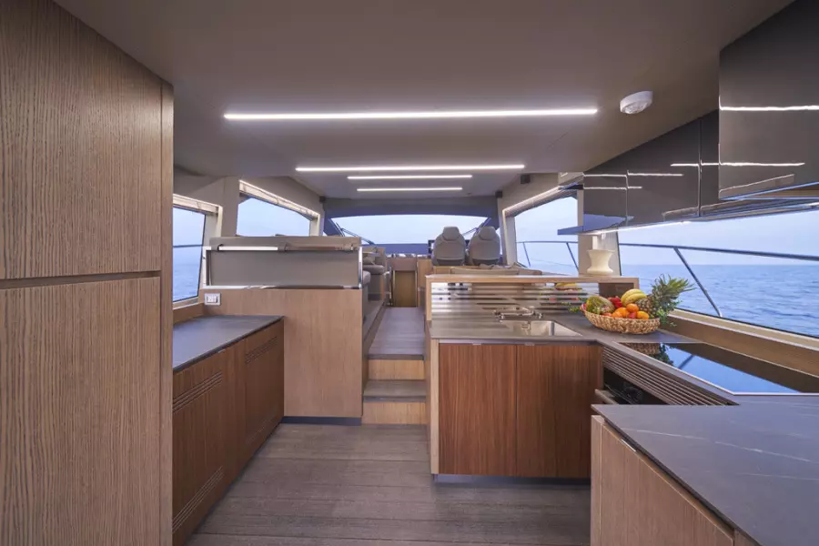 2022 Astondoa 52 Flybridge