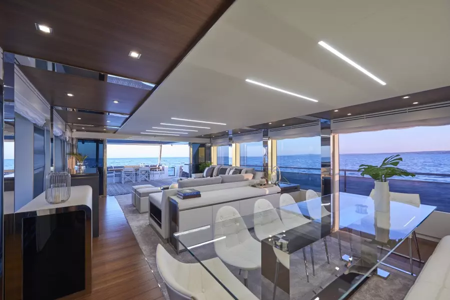 2022 Astondoa 100 Century