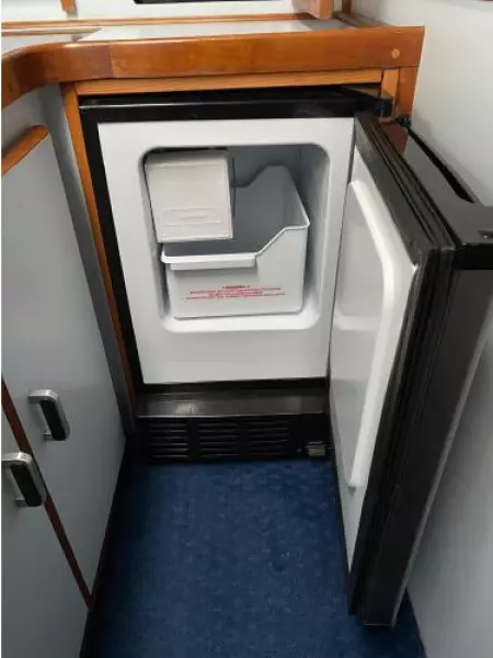 1988 Sea Ray 340 Express Cruiser