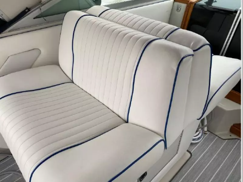 1988 Sea Ray 340 Express Cruiser