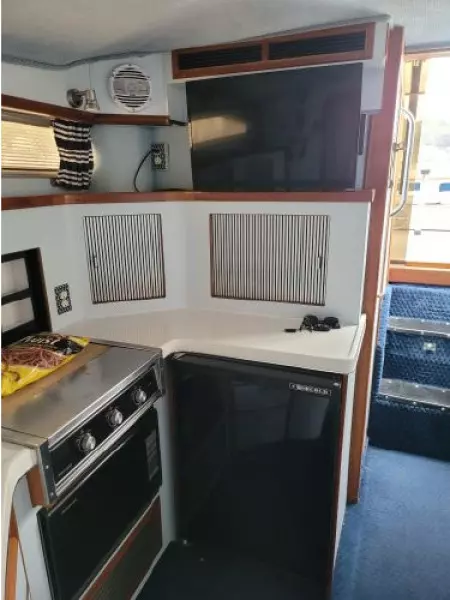 1988 Sea Ray 340 Express Cruiser