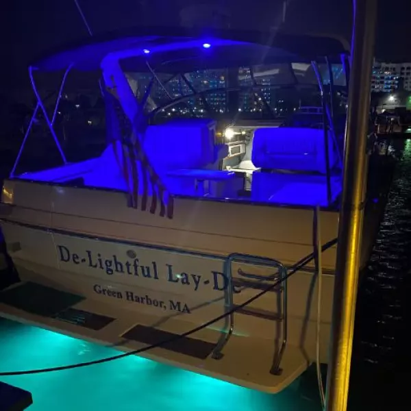 1988 Sea Ray 340 Express Cruiser