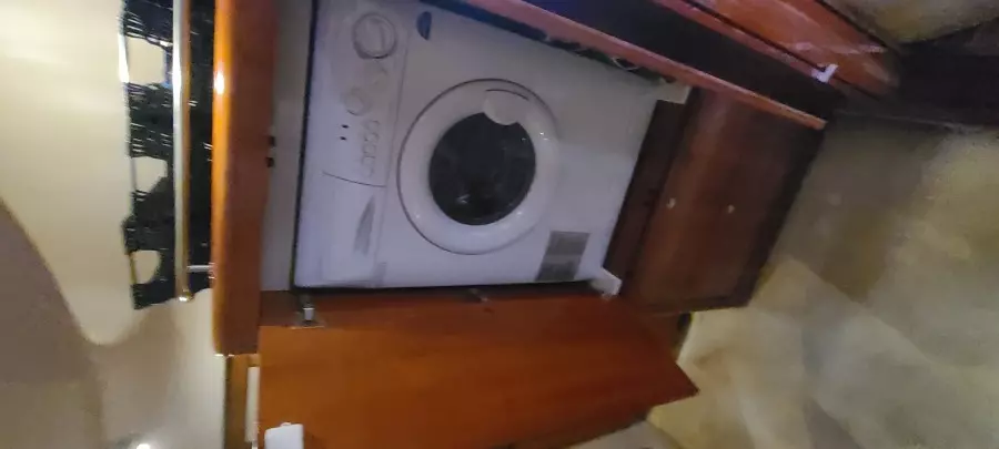 2007 Regal 4460 Commodore