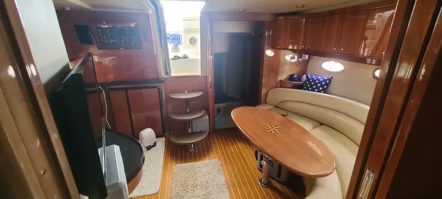 2007 Regal 4460 Commodore