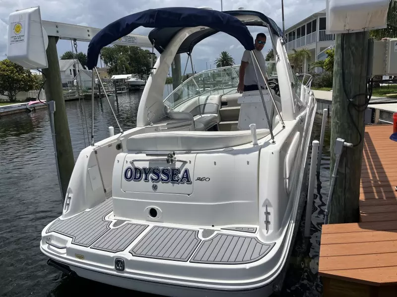 2005 Sea Ray 260 Sundancer