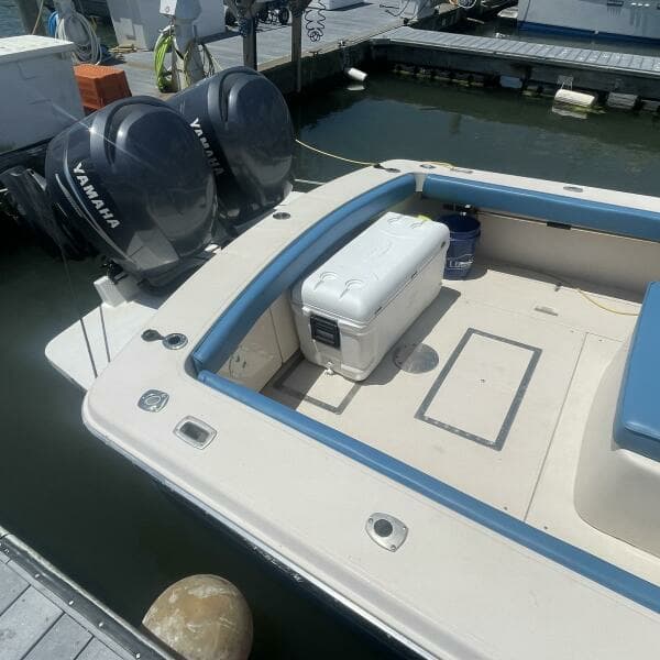 1989 Rybo Runner 31 Center Console