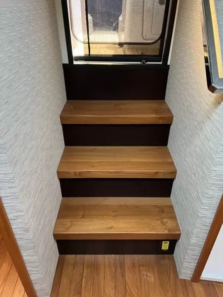 2016 Tiara 44 Express Coupe 