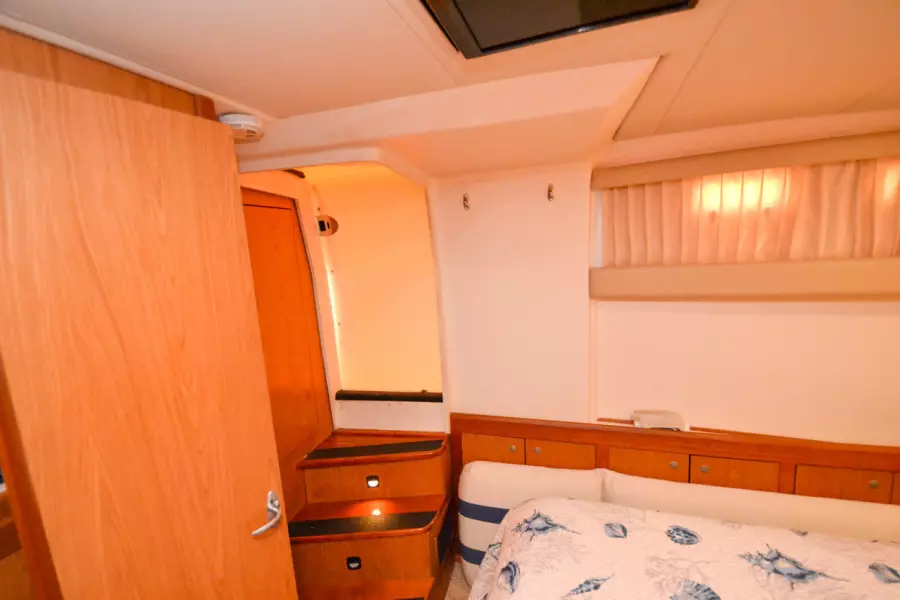 2006 Mainship 430 Trawler