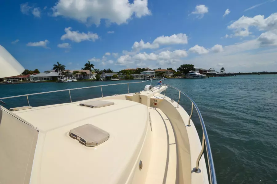 2006 Mainship 430 Trawler