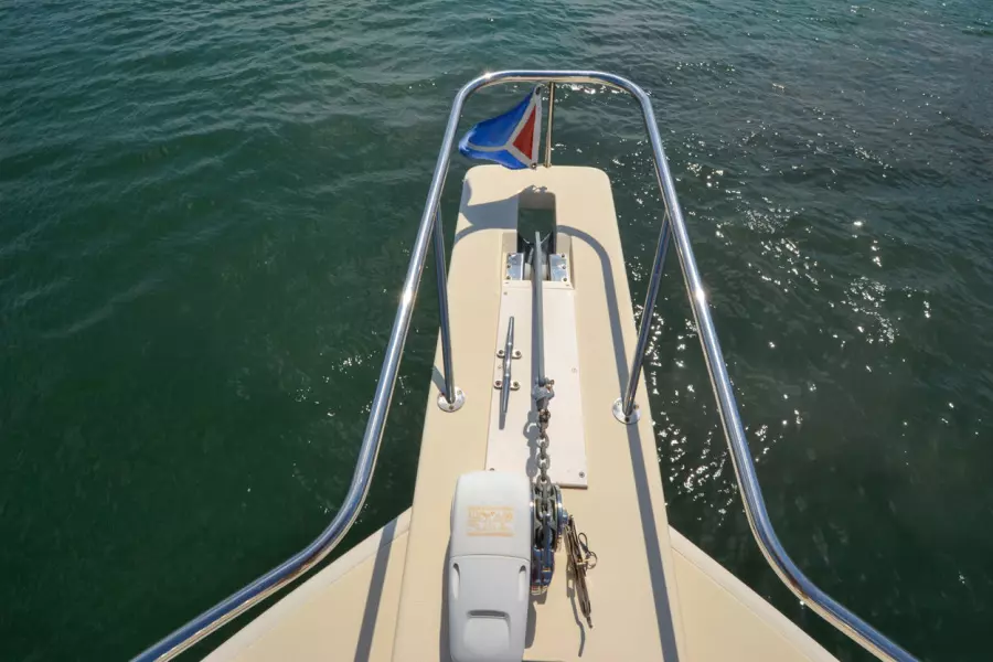 2006 Mainship 430 Trawler