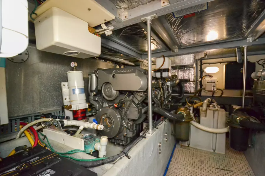 2006 Mainship 430 Trawler