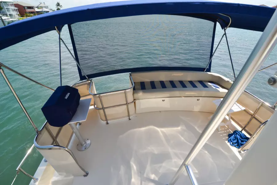 2006 Mainship 430 Trawler