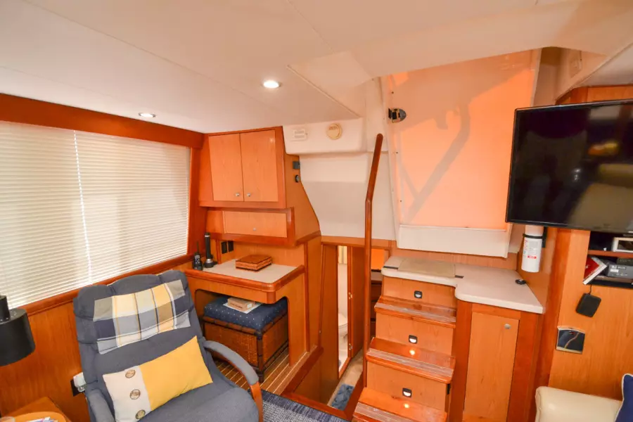 2006 Mainship 430 Trawler