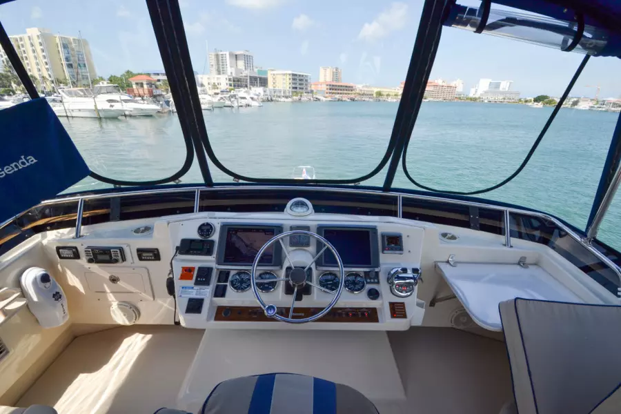 2006 Mainship 430 Trawler