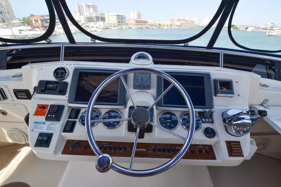 2006 Mainship 430 Trawler