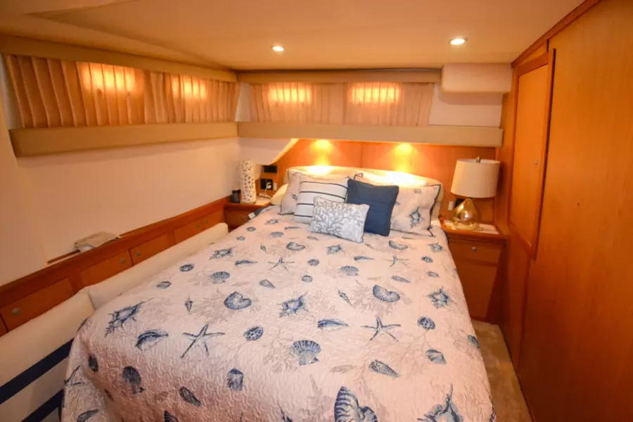 2006 Mainship 430 Trawler