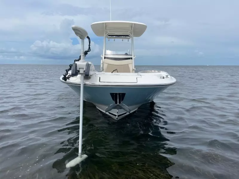 2017 Boston Whaler 270 Dauntless