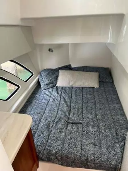 2019 Intrepid 475 Sport Yacht