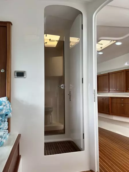 2019 Intrepid 475 Sport Yacht