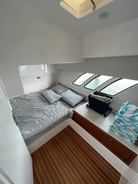 2019 Intrepid 475 Sport Yacht