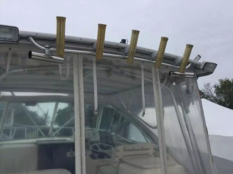 30' Pursuit Eisenglass enclosure2