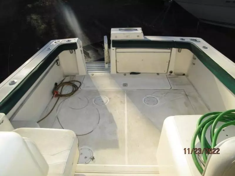 30' Pursuit cockpit aft