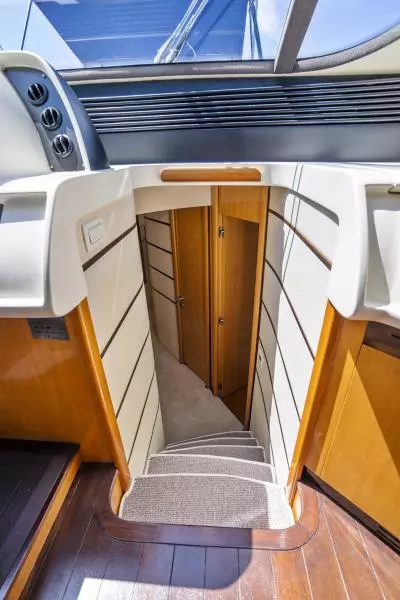 2005 Pershing 76 Motor Yacht - Denise - Companionway