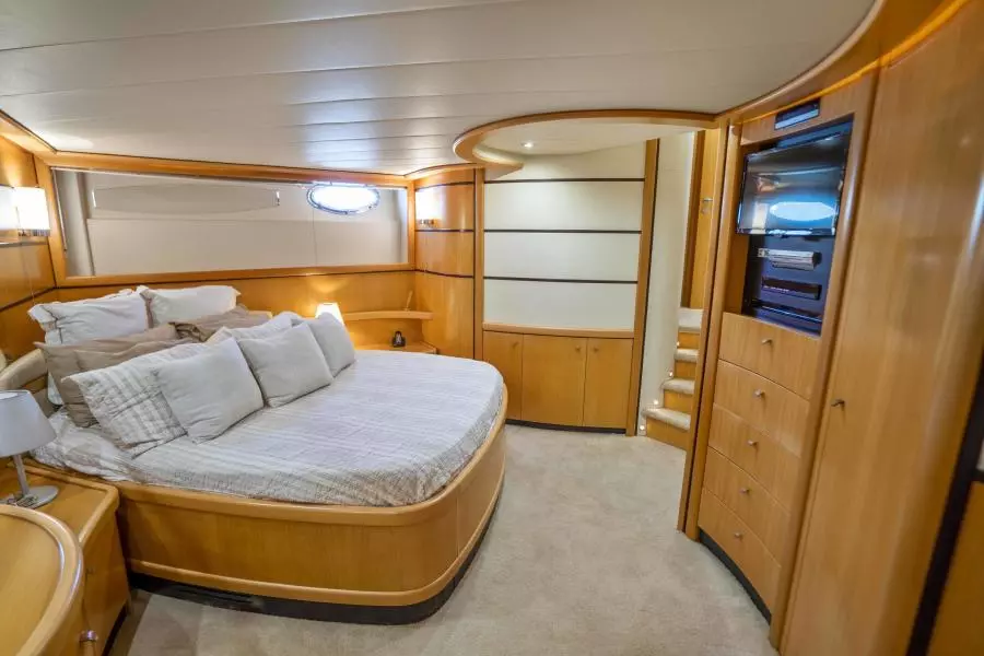 2005 Pershing 76 Motor Yacht - Denise - Master Stateroom