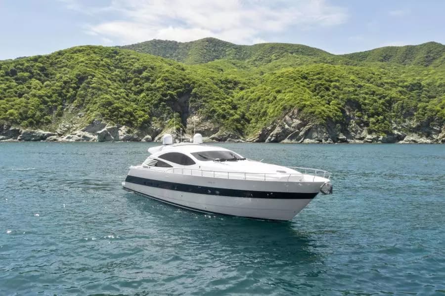 2005 Pershing 76 Motor Yacht - Denise 