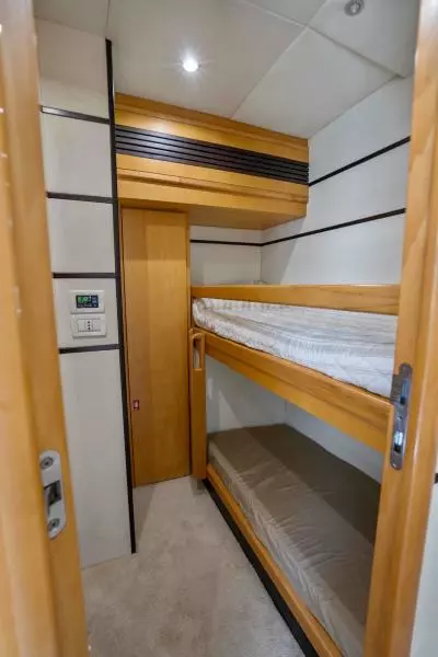 2005 Pershing 76 Motor Yacht - Denise - Port Guest Stateroom