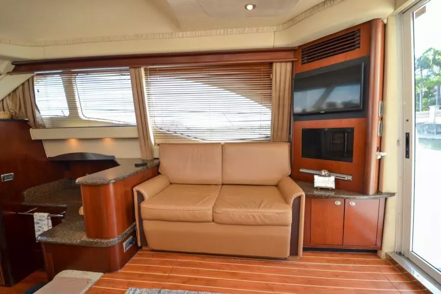 2005 Sea Ray 420 Sedan Bridge