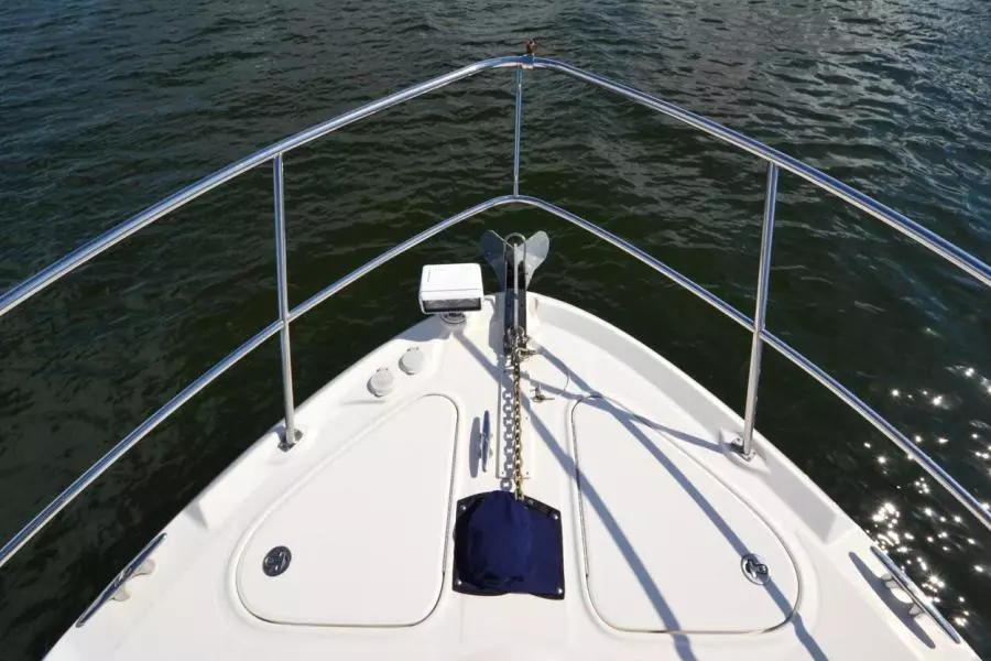 2005 Sea Ray 420 Sedan Bridge