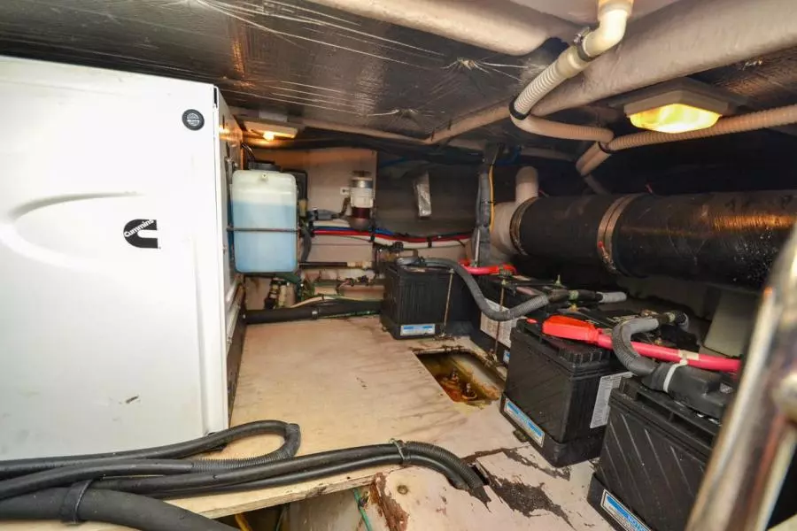 2005 Sea Ray 420 Sedan Bridge