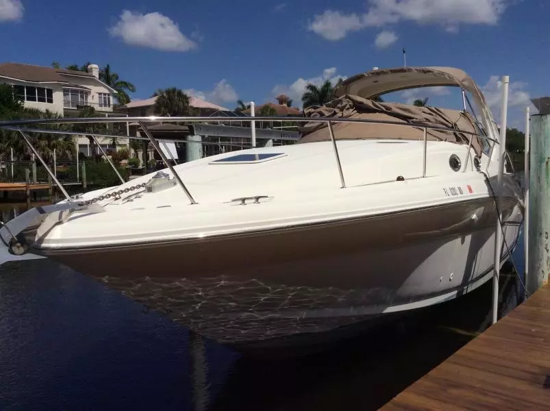 2003 Sea Ray 320