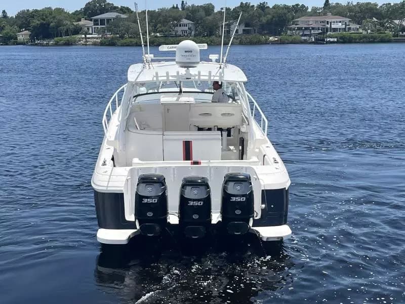 2009 Intrepid 430 Sport Yacht